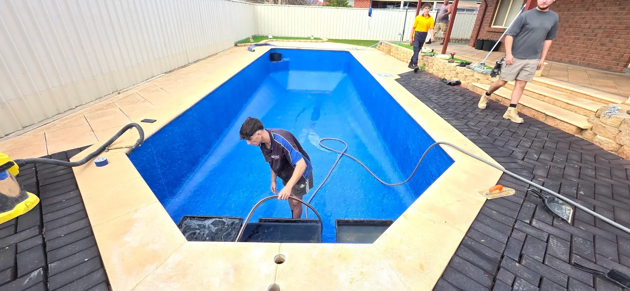 Hybrid Vinyl-lined Pools