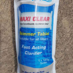 Maxi Clear pool skimmer tablet containing alumina salt, a fast-acting clarifier suitable for all pool filters.