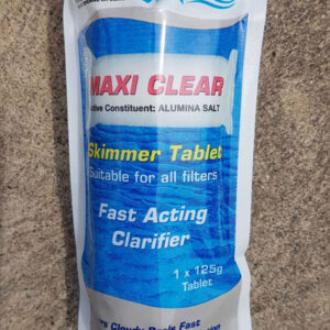 Maxi Clear pool skimmer tablet containing alumina salt, a fast-acting clarifier suitable for all pool filters.